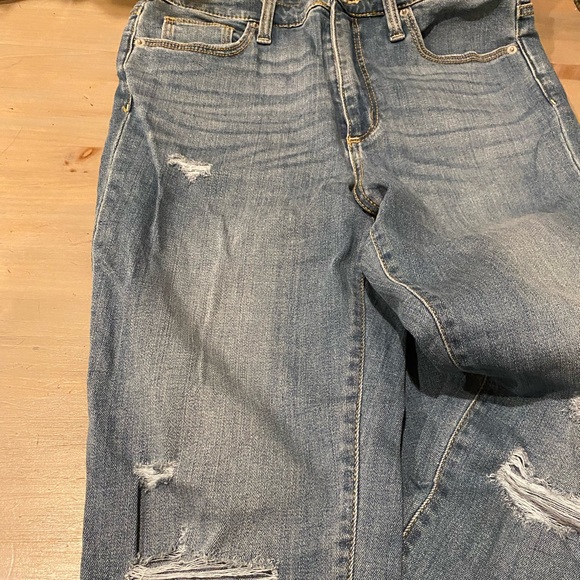 Universal Thread jeans - Picture 2 of 5